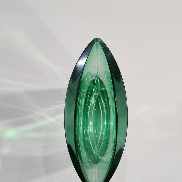 LSA International Green Ovoid Handcrafted Mouth Blown Glass Vase Ombre Style - Picture 3 of 9